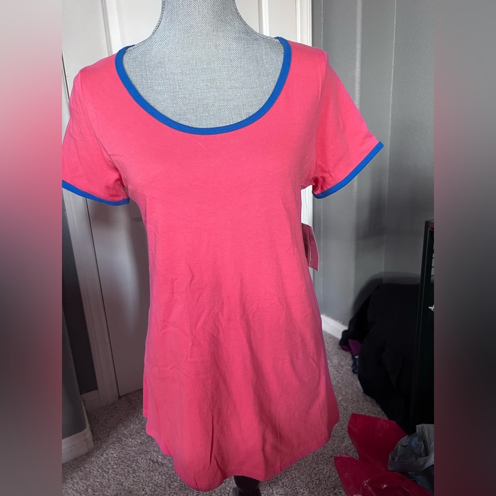 LuLaRoe Shirt